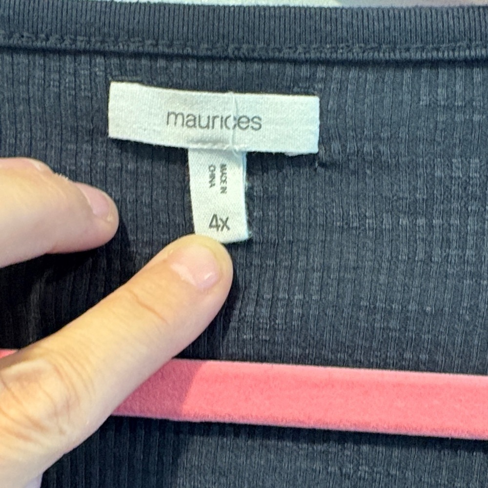 Maurices Black Multicolor V-Neck Blouse - Picture 2 of 5